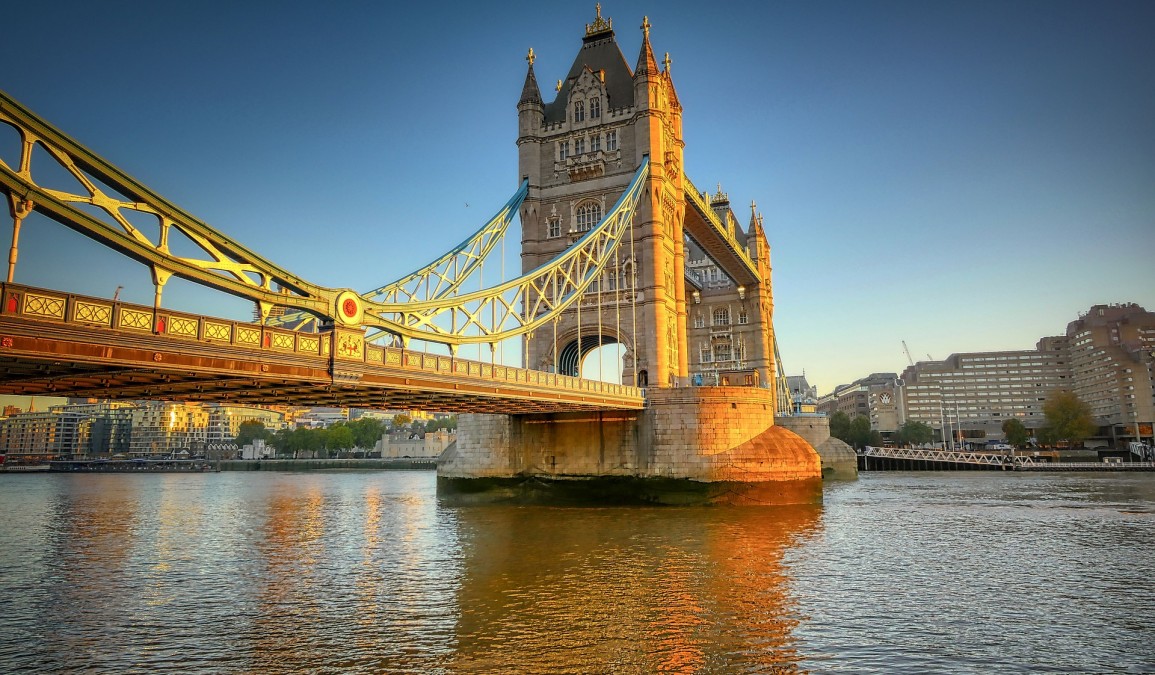 London repülővel