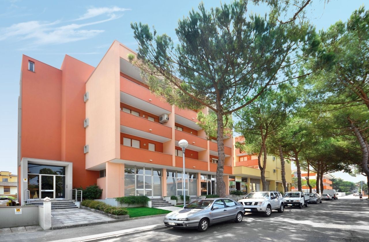 Sirio A / Antares Apartman (98) Bibione