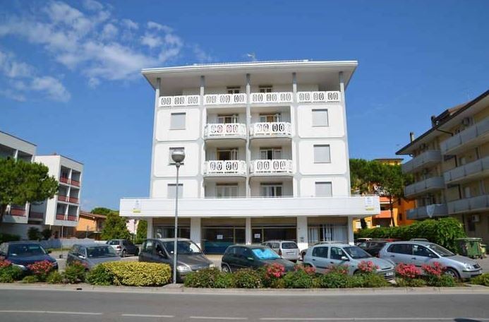 Helvethia Apartman (60) Bibione